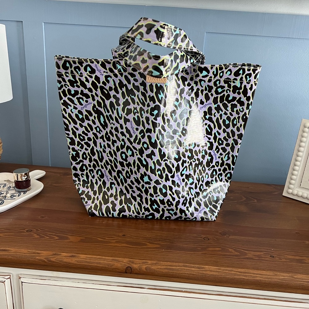 Consuela tote